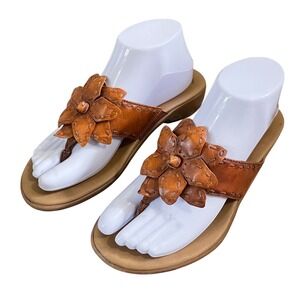 Earth Spirit Women 7.5 Leather Flower Sandals Western Boho Flip Flop Thong Beach